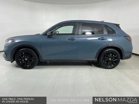Used 2024 Honda HR-V Sport image 9