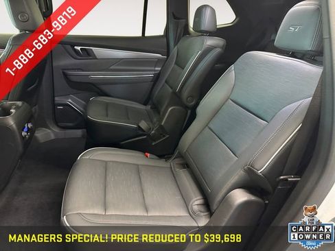Certified 2025 Buick Enclave Sport Touring AWD/4WD image 23