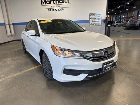 Used 2017 Honda Accord LX image 3