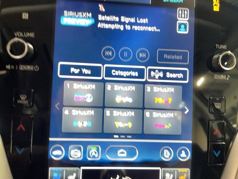 Used 2024 Subaru Legacy Touring XT image 13