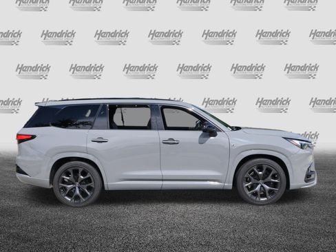 Certified 2024 Lexus TX 500h AWD w/ Technology Package image 10
