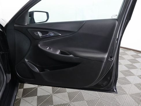 Used 2022 Chevrolet Malibu LT image 17