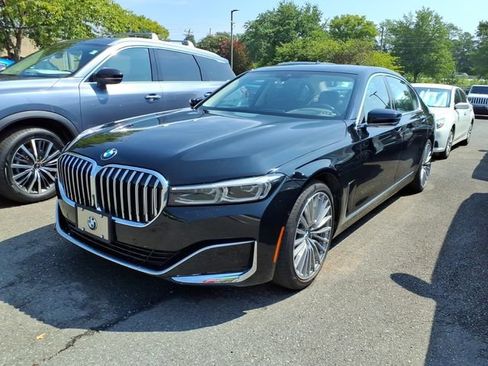 Used 2020 BMW 740i xDrive w/ Luxury Rear Seating Package AWD/4WD image 1