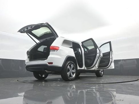 Used 2015 Jeep Grand Cherokee Limited image 37
