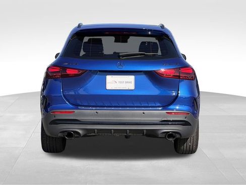 Used 2025 Mercedes-Benz GLA 35 AMG 4MATIC image 4