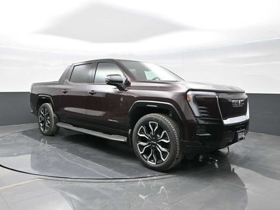 New 2025 GMC Sierra EV Denali