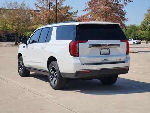 Used 2024 GMC Yukon XL AT4 AWD/4WD image 7