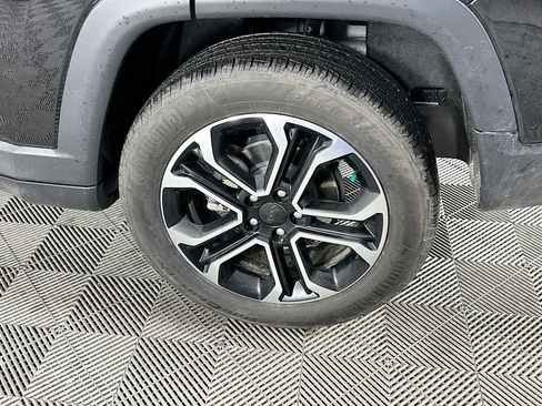 Used 2024 Jeep Compass Limited AWD/4WD image 41