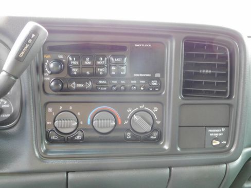 Used 2000 Chevrolet Silverado 1500 LT image 11