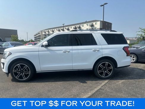 Used 2019 Ford Expedition Limited w/ Special Edition Package AWD/4WD image 3