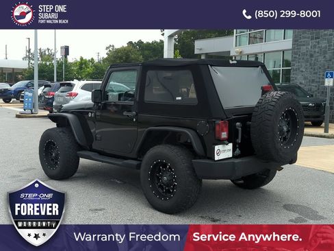 Used 2012 Jeep Wrangler Sport AWD/4WD image 5