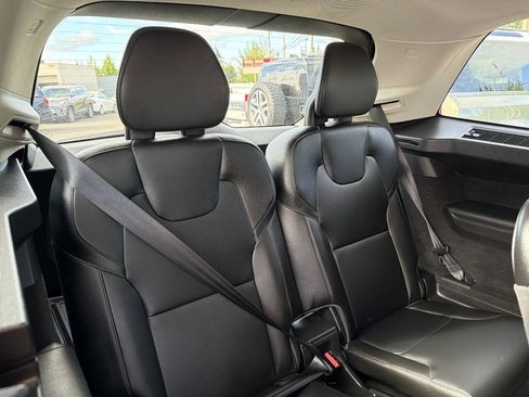 Used 2020 Volvo XC90 T5 Momentum AWD/4WD image 27