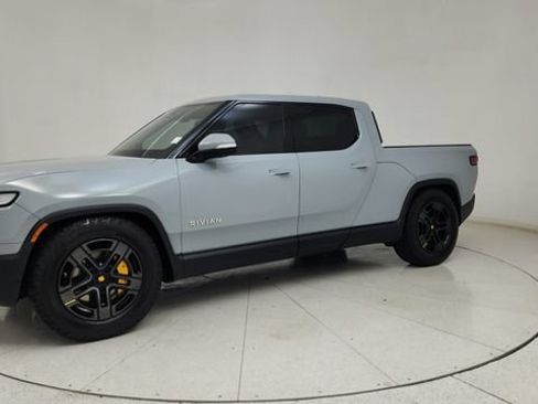 Used 2022 Rivian R1T Adventure AWD/4WD image 5