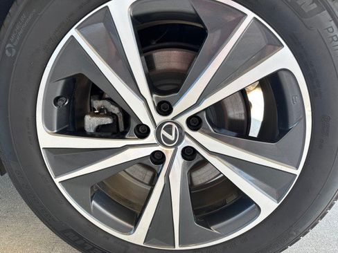 Used 2023 Lexus RX 350 Premium w/ Cold Area Package AWD/4WD image 5