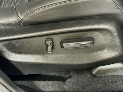 Used 2022 Honda CR-V EX-L image 16