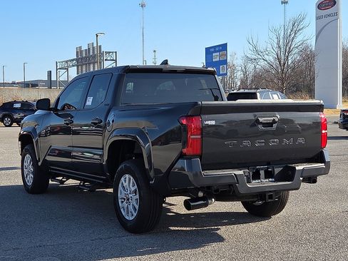 New 2026 Toyota Tacoma SR5 image 3