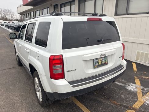 Used 2014 Jeep Patriot Limited w/ Sun/Sound Group image 4