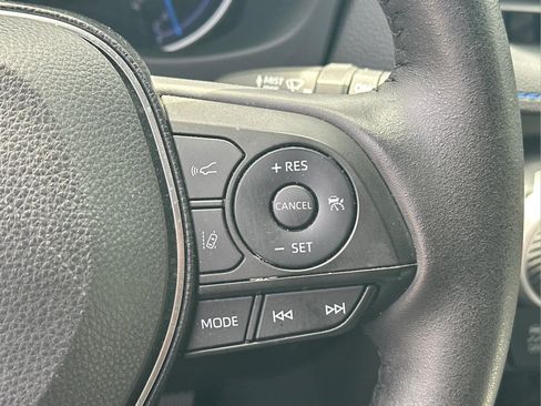 Used 2019 Toyota RAV4 XSE AWD/4WD image 25