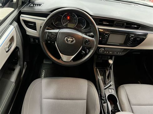 Used 2016 Toyota Corolla LE image 19