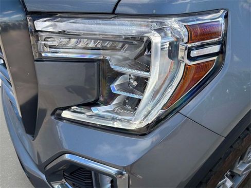 Used 2022 GMC Sierra 1500 AT4 w/ AT4 Premium Package image 39