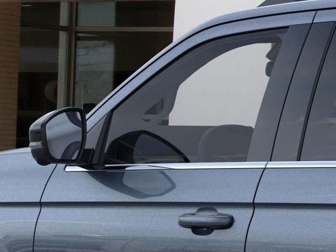 New 2025 Ford Expedition Active image 22