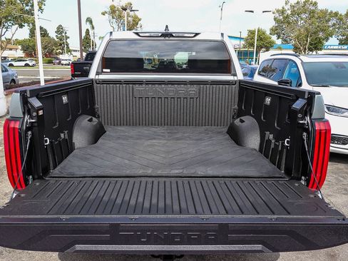 Used 2026 Toyota Tundra Limited AWD/4WD image 53
