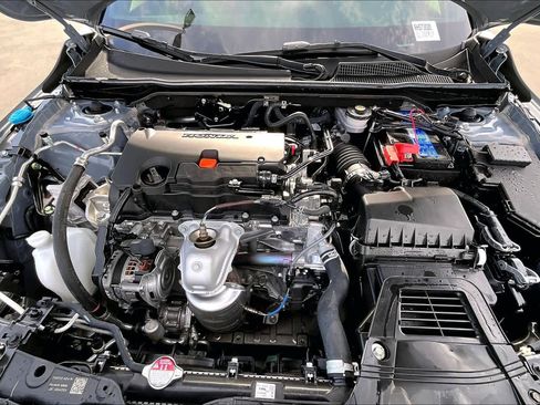 Used 2024 Honda Civic Sport image 31