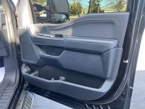 Used 2022 Ford F150 XLT w/ Equipment Group 302A High AWD/4WD image 32