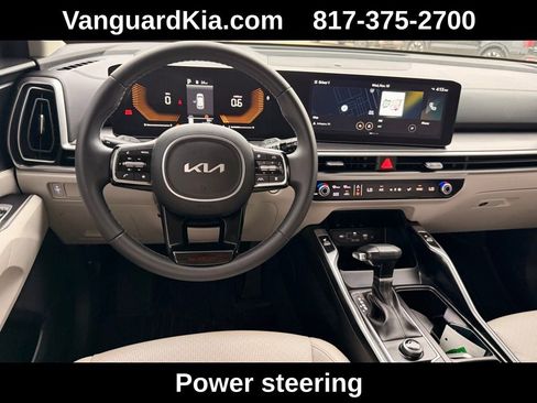 Used 2024 Kia Sorento S w/ Panoramic Sunroof Package image 16
