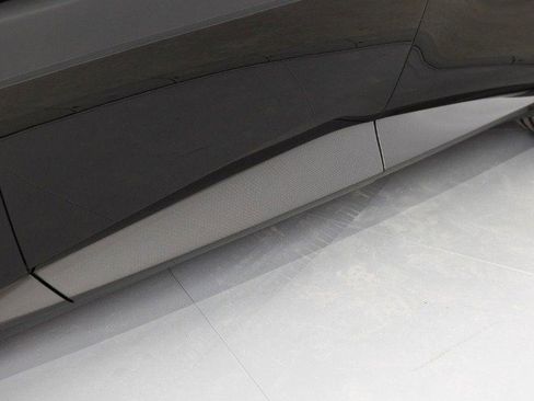 Certified 2025 Ferrari Purosangue image 30