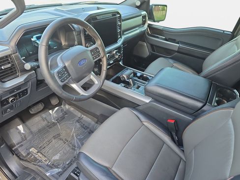 Used 2025 Ford F150 Lariat w/ Equipment Group 501A Mid AWD/4WD image 15