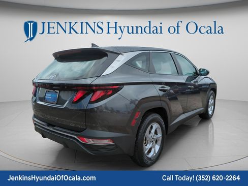 Certified 2024 Hyundai Tucson SE FWD image 3