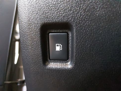 Used 2022 Lexus GX 460 Premium image 34