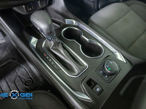 Used 2023 Chevrolet Traverse LT w/ LPO, Floor Liner Package AWD/4WD image 23