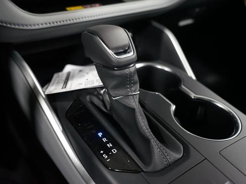 New 2026 Toyota Highlander XLE image 22