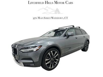 Used 2018 Volvo V90 T6 Cross Country w/ Convenience Package