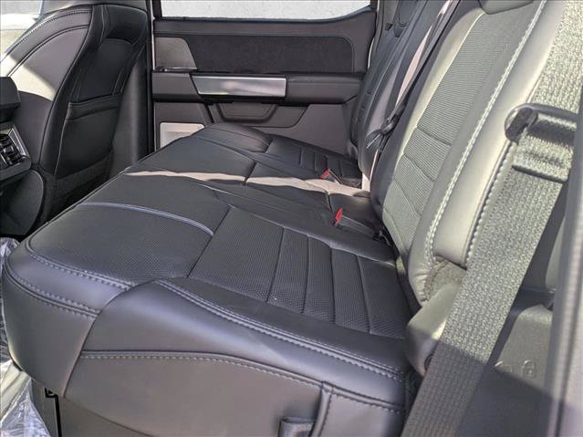 New 2025 Ford F250 Platinum w/ FX4 Off-Road Package AWD/4WD image 14