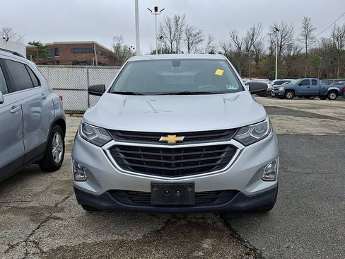 Used 2018 Chevrolet Equinox LS w/ LPO, Cargo Package image 4