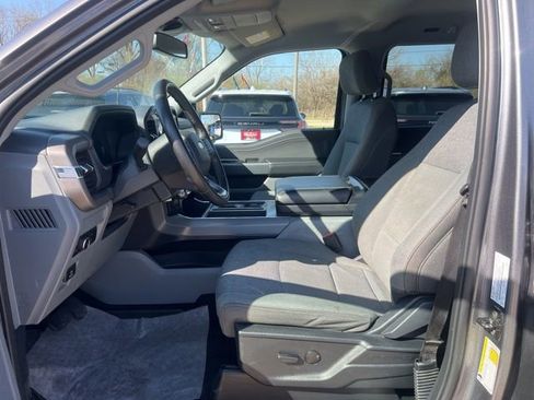 Used 2024 Ford F150 XLT w/ Mobile Office Package image 11