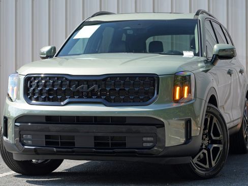 Used 2025 Kia Telluride SX Prestige X-Line AWD/4WD image 3