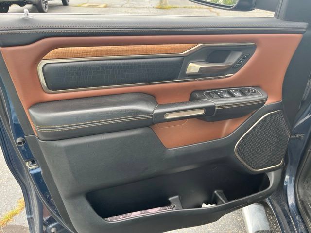 Used 2019 RAM 1500 Longhorn AWD/4WD image 9