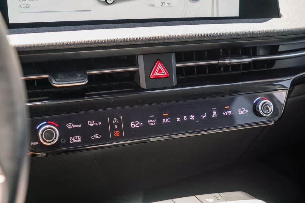 Certified 2023 Kia EV6 Light RWD image 21