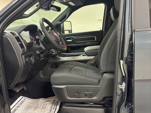 New 2026 RAM 2500 Big Horn AWD/4WD image 10