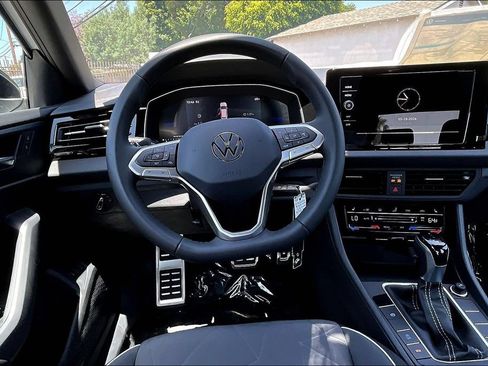 New 2026 Volkswagen Jetta Sport FWD image 8