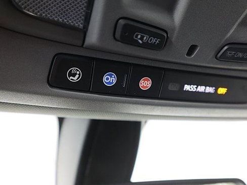 Used 2022 Chevrolet Silverado 1500 LT Trail Boss image 41