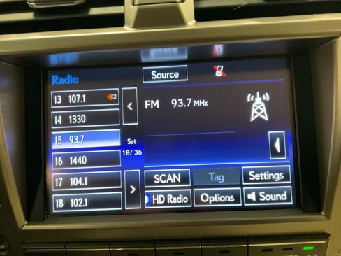 Used 2015 Lexus GX 460 w/ Premium Package AWD/4WD image 28