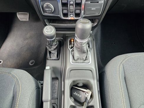 New 2025 Jeep Gladiator Sport image 48