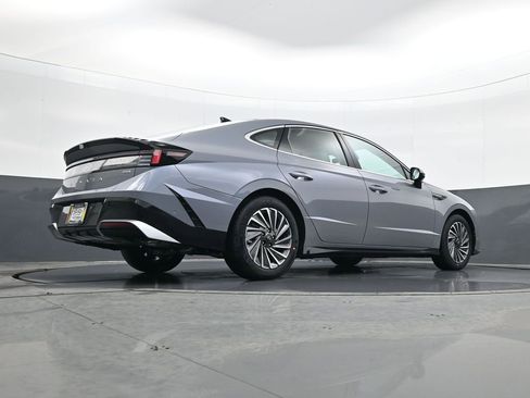 New 2026 Hyundai Sonata Limited image 25