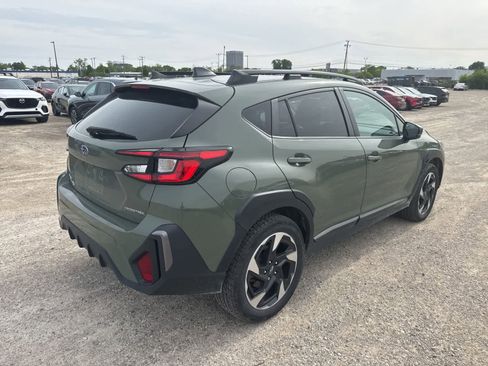 Used 2024 Subaru Crosstrek 2.5i Limited AWD/4WD image 3