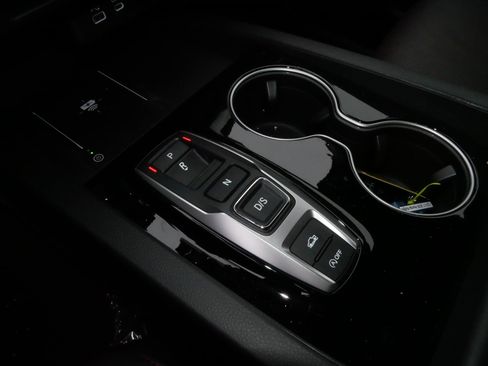 Certified 2026 Honda Ridgeline Black Edition image 24